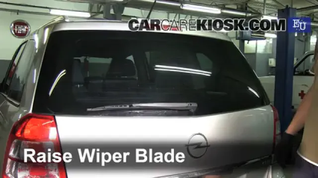 2005 Opel Zafira CDTI Cosmo 1.9L 4 Cyl. Turbo Diesel Balais essuie-glace arrière Changer les balais des essuie-glace